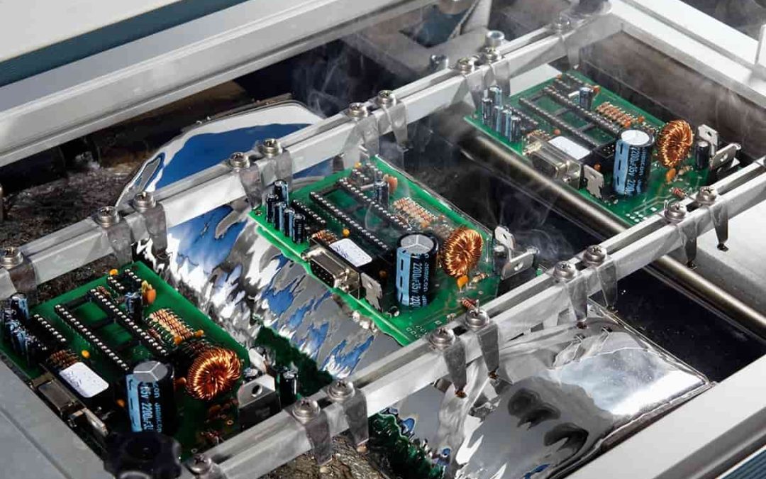 Wave Soldering: Exploring the Process and Technology in Depth