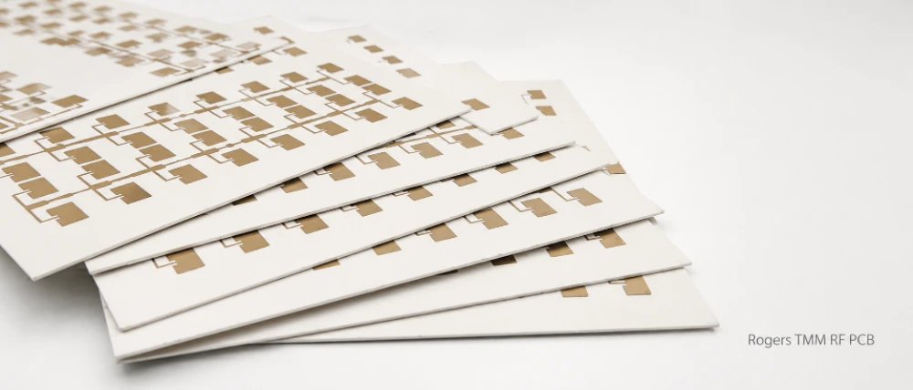 Rogers TMM antenna PCB
